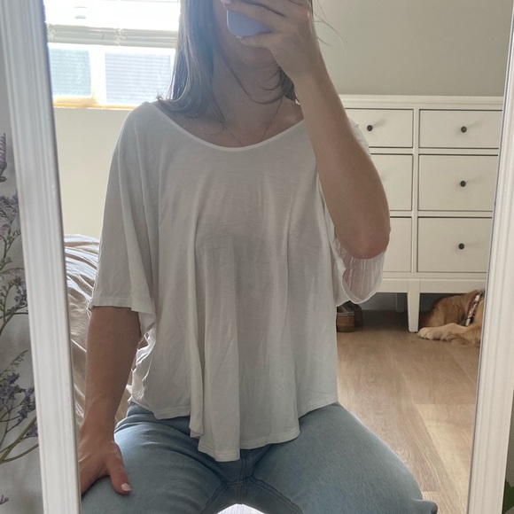 EXPRESS White Rayon Blouse - Picture 4 of 8